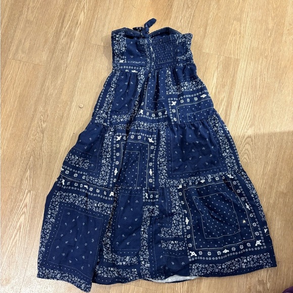 Universal Threads Strapless Smocked Bandeau Dress - Picture 4 of 4